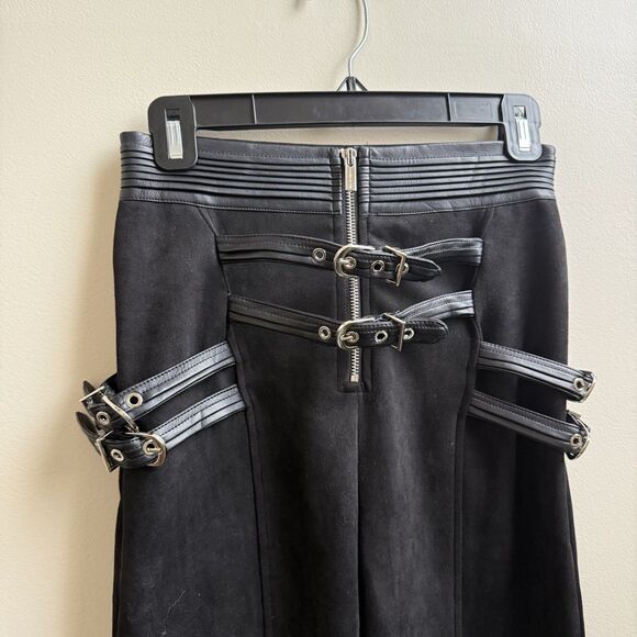 Maniere De Voir Womens Black Suede Buckle Detail Pants Stretch Front Zip 4 - Picture 4 of 9